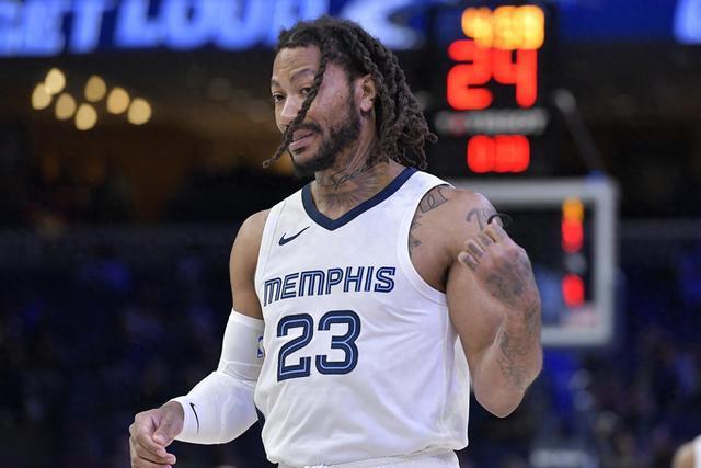 巴萨球员将身穿125周年特别版球衣出战