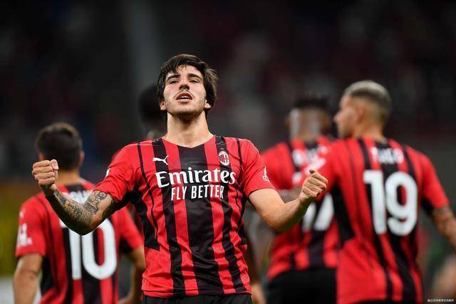 皇马提前公布洲际杯决赛首发：姆巴佩出战