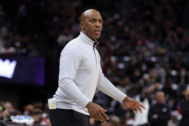 胡金秋35+9周琦24+15+5 广厦力克广东5连胜